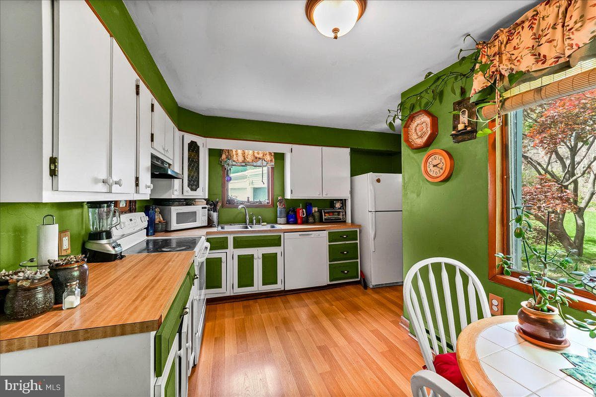 4001 Vernon Road photo 17