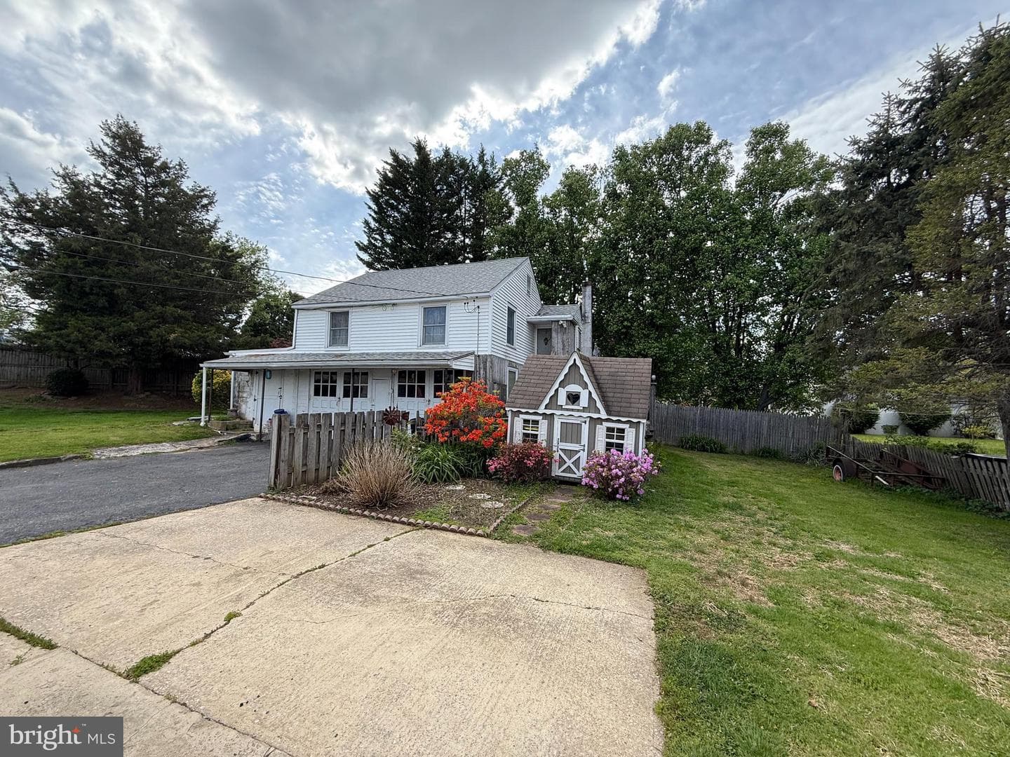 152 3rd Avenue photo 13