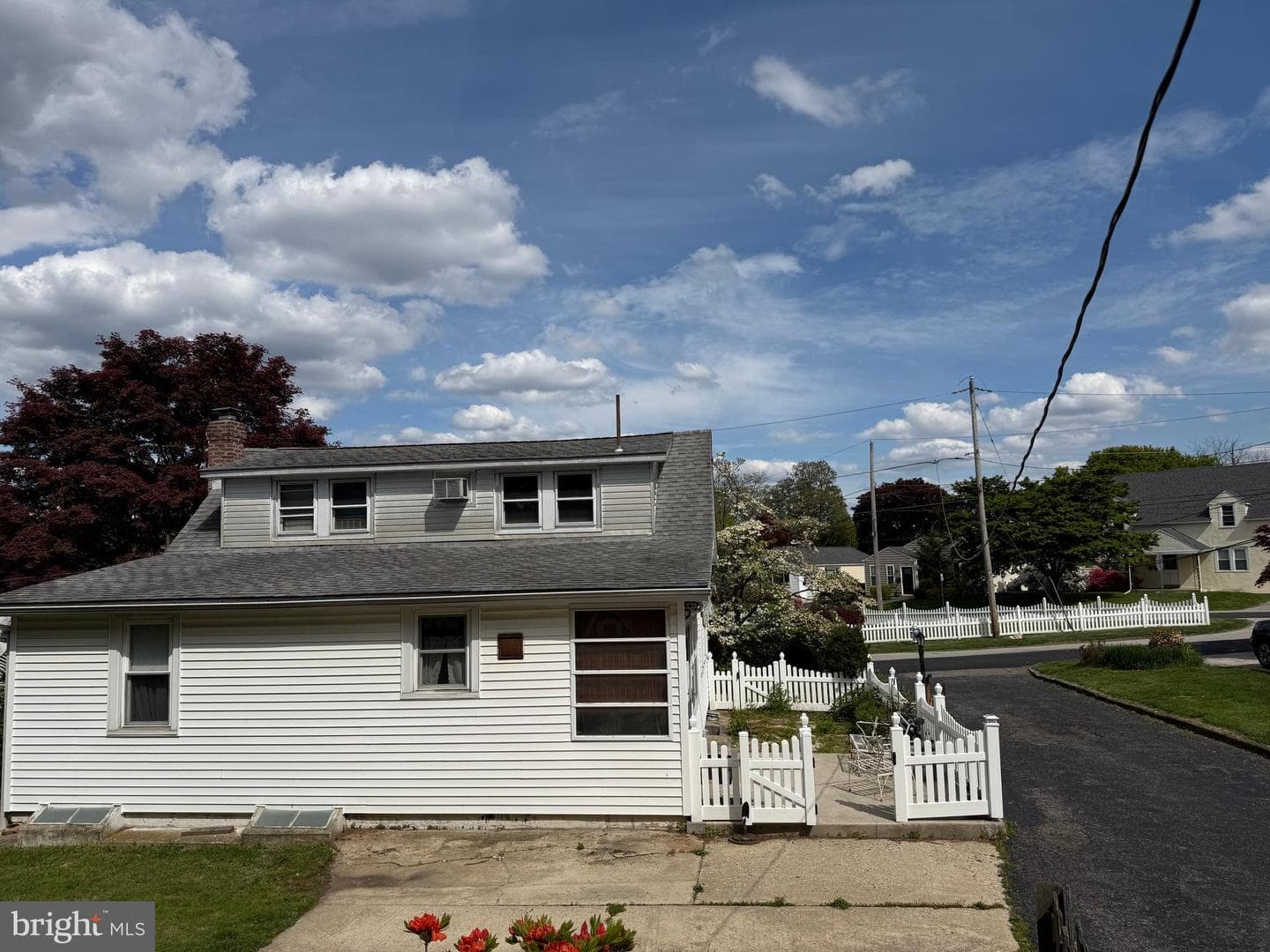 152 3rd Avenue photo 22