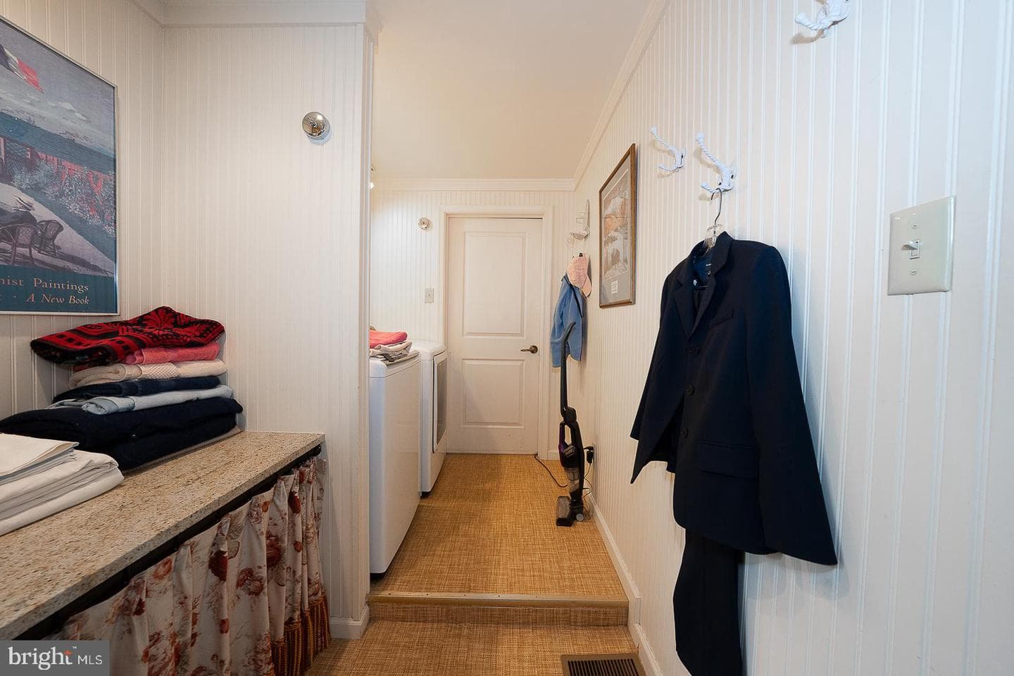 160 Abrahams Lane photo 31