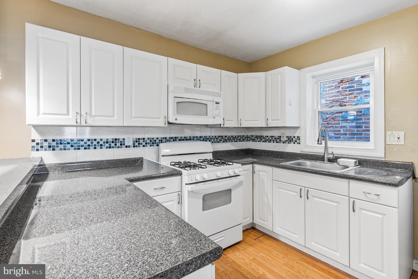 622 Green Street photo 18