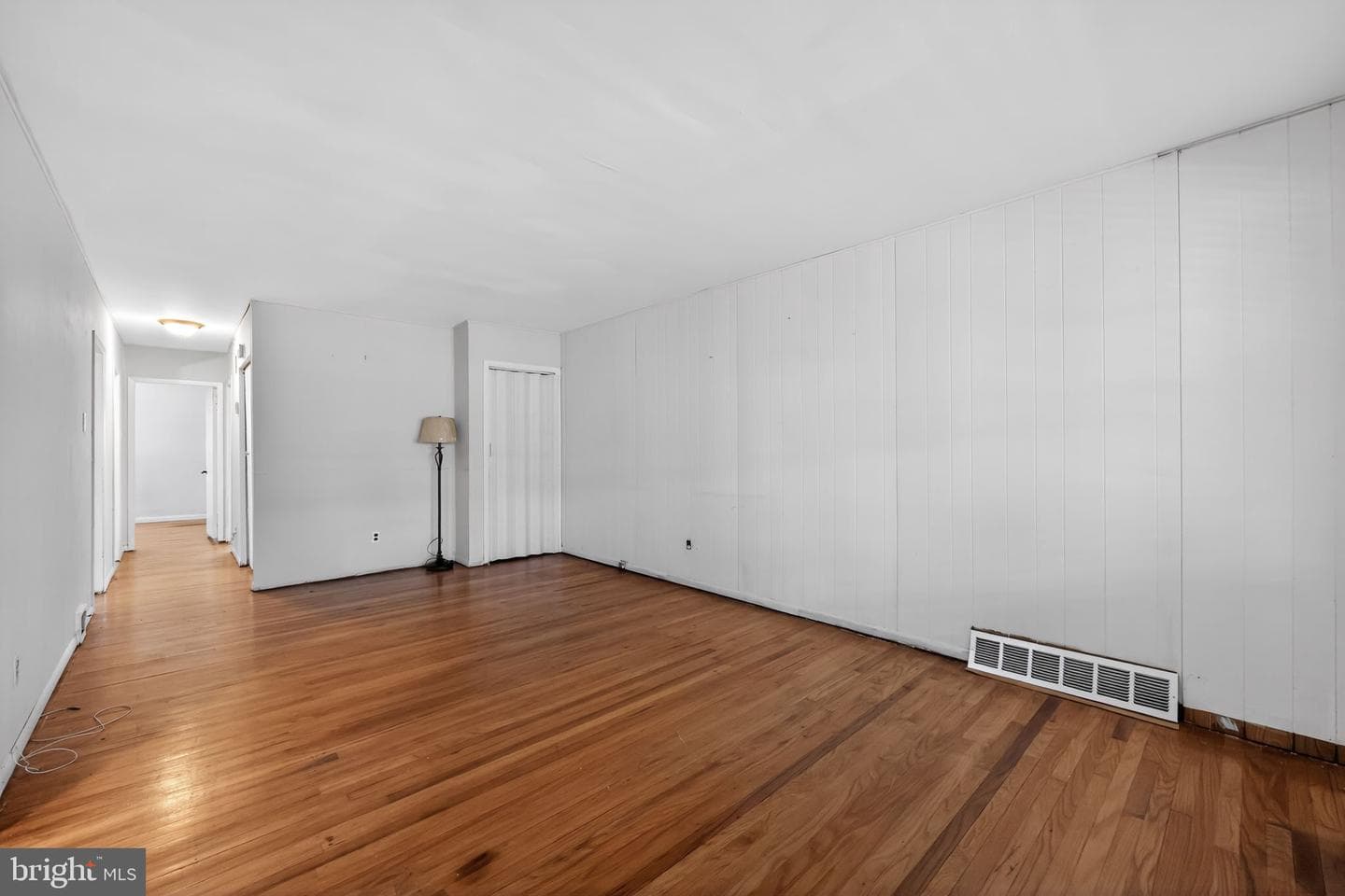 208 Hoffman Road photo 6