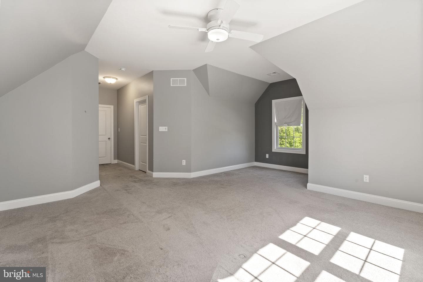217 Harvard Road photo 39