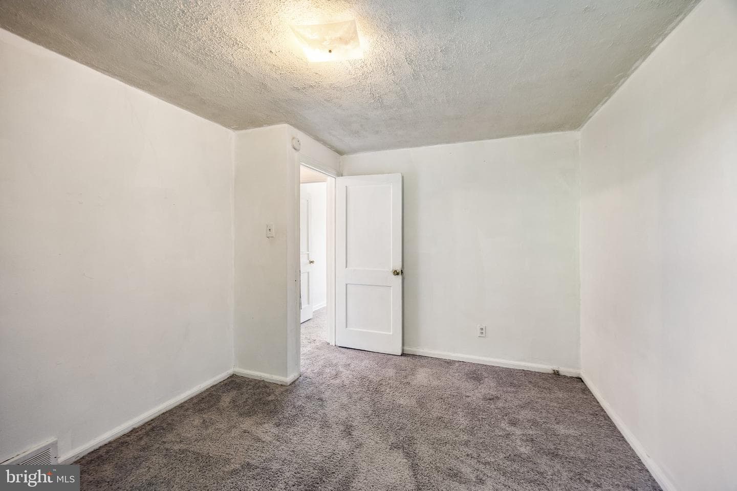 311 Fern Street photo 17