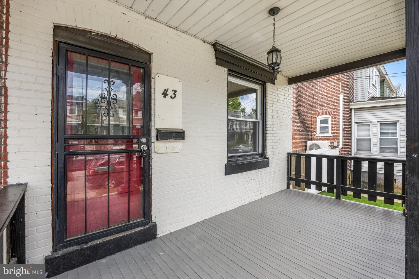 43 E 24th Street photo 4