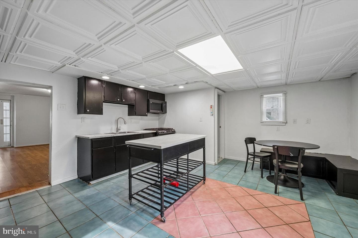 10 Upland Avenue photo 10