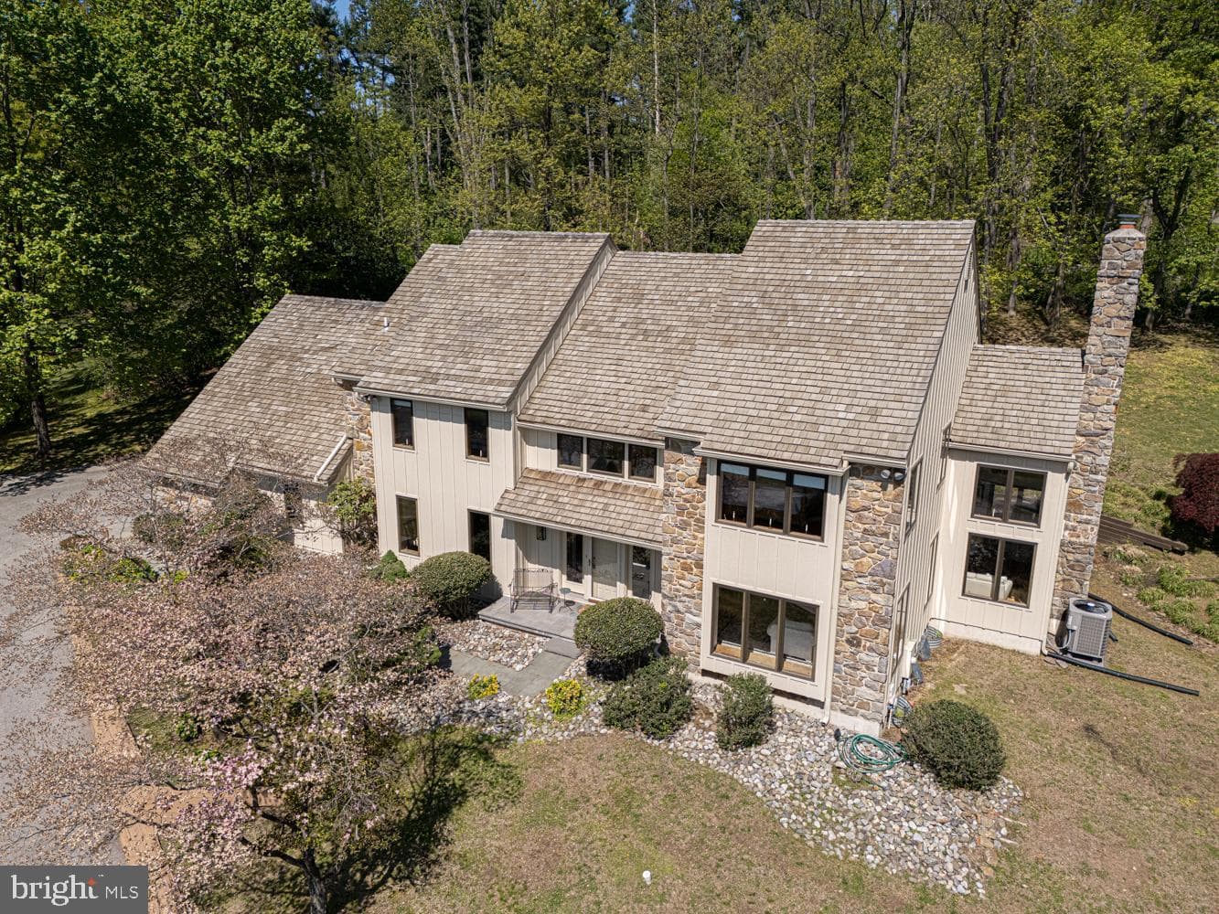 635 N Heilbron Drive