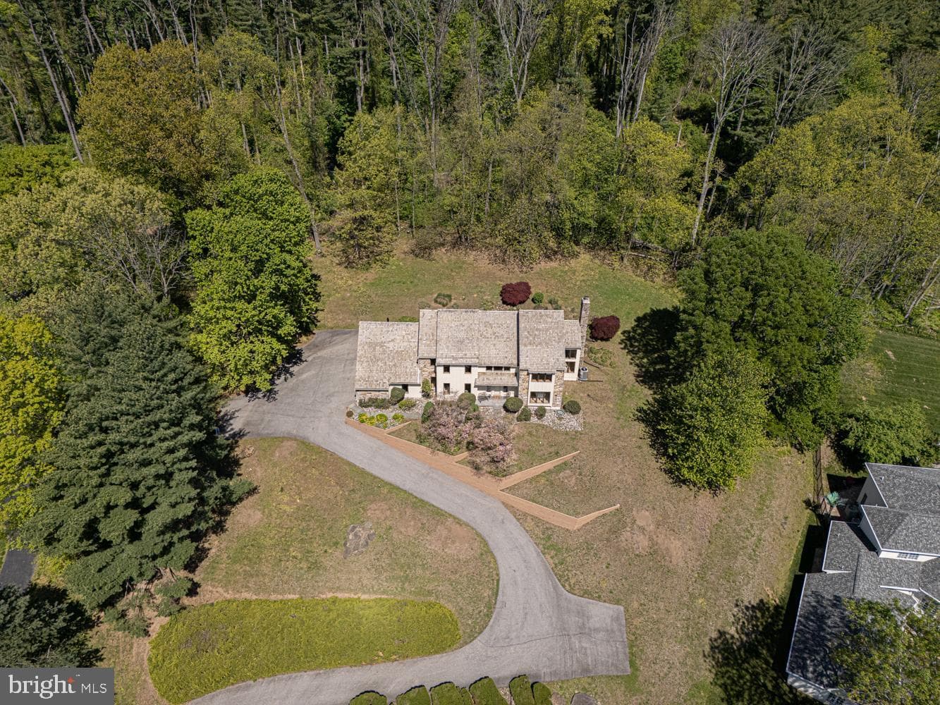635 N Heilbron Drive photo 39