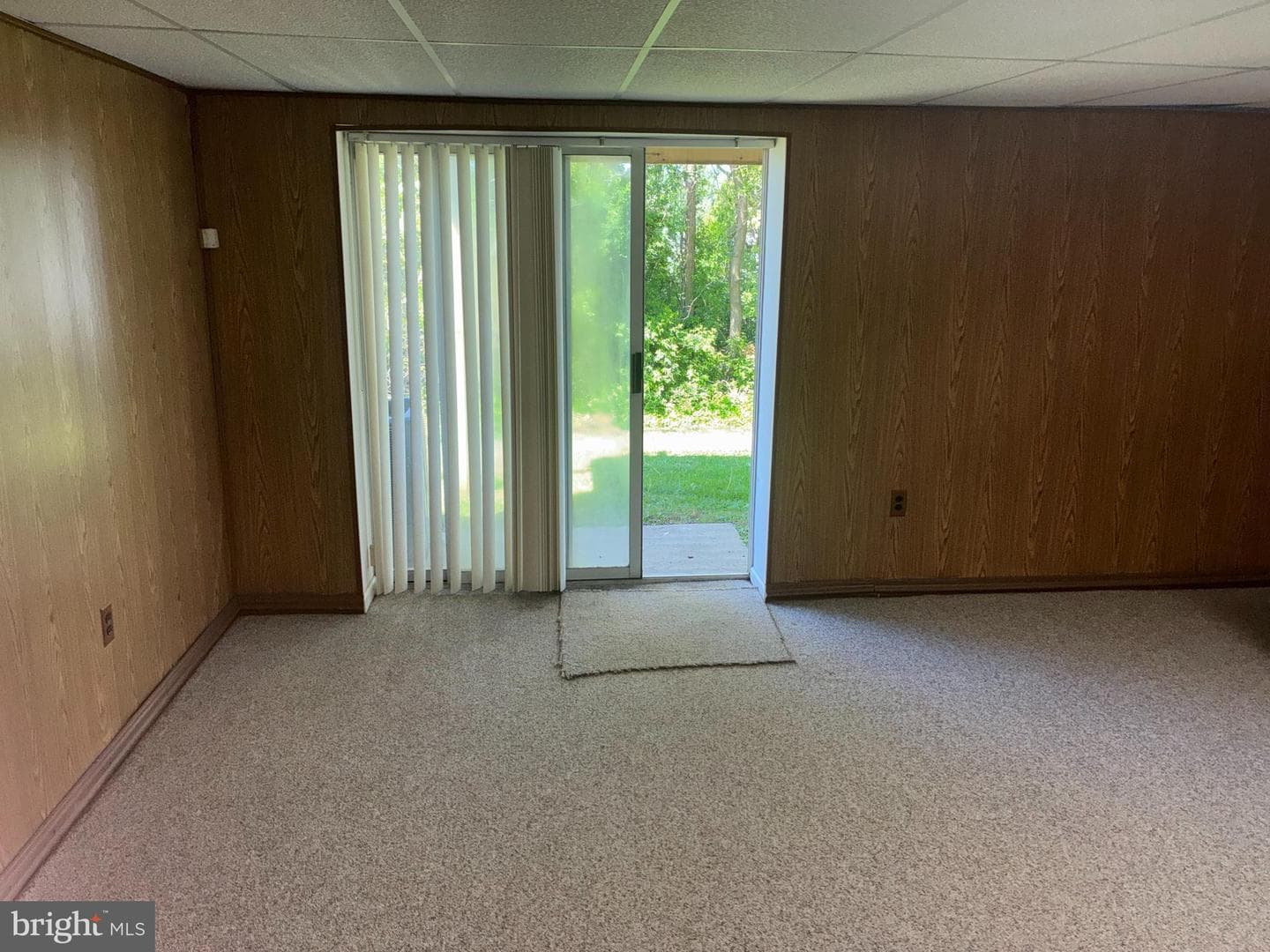 566 Applewood Court photo 26