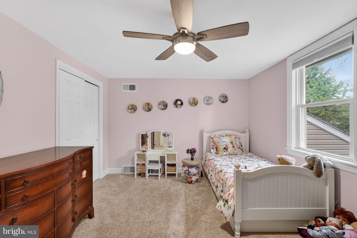 226 Canterbury Drive photo 22