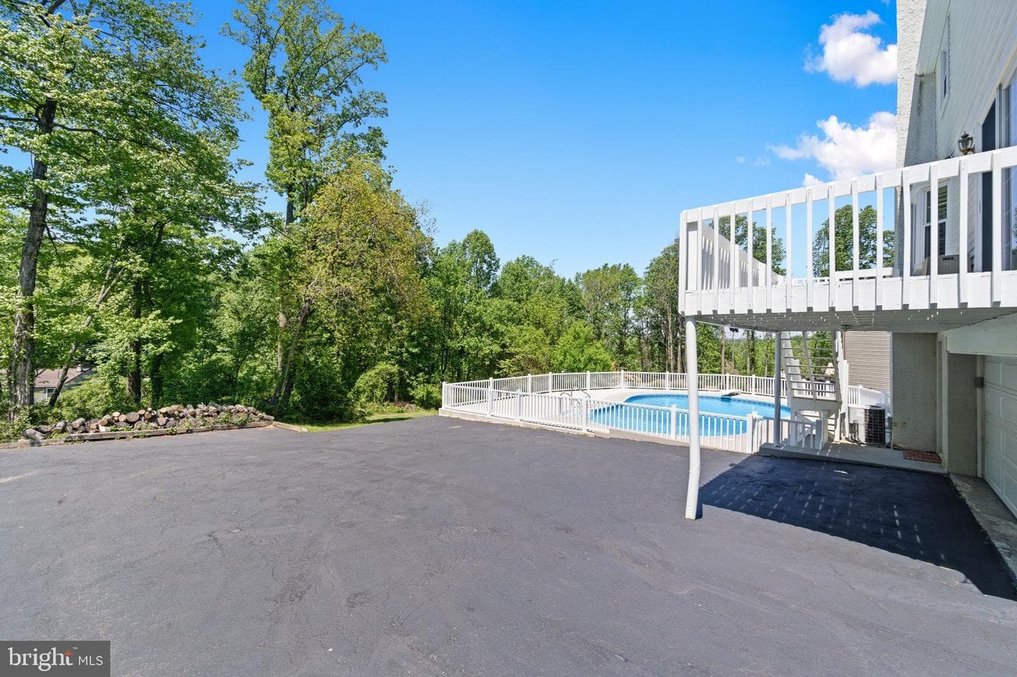 1525 Caroline Drive photo 54