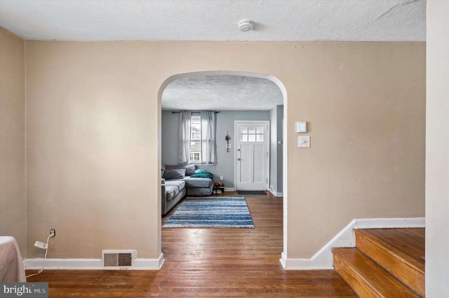 921 Spruce Street photo 9