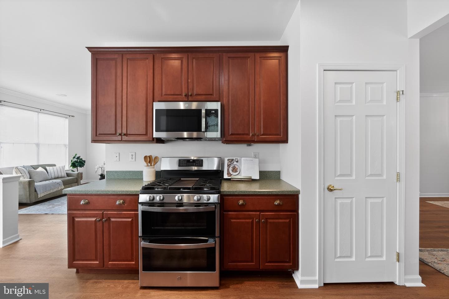 3508 Beechwood Road photo 9
