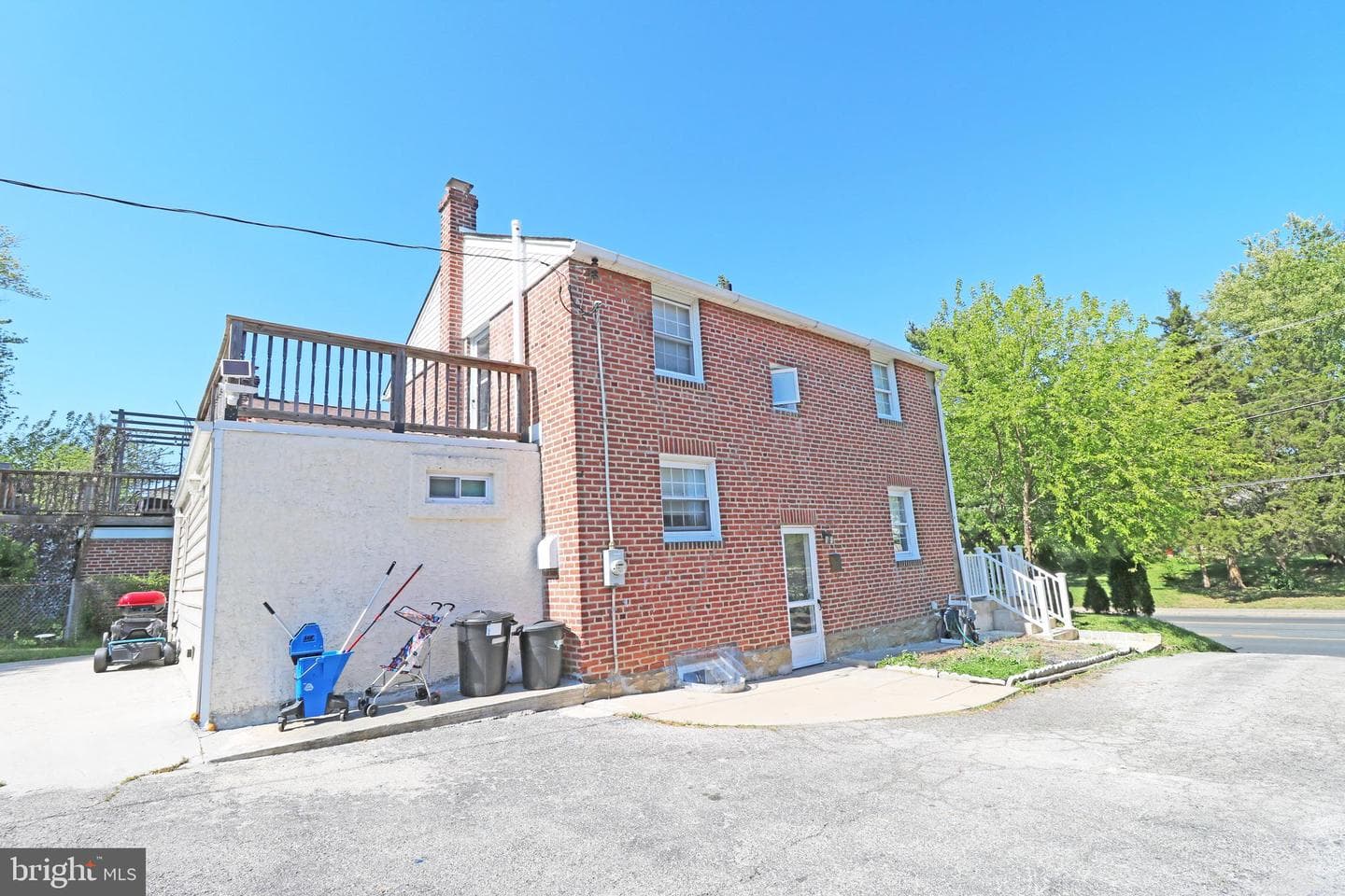 602 W South Avenue photo 43