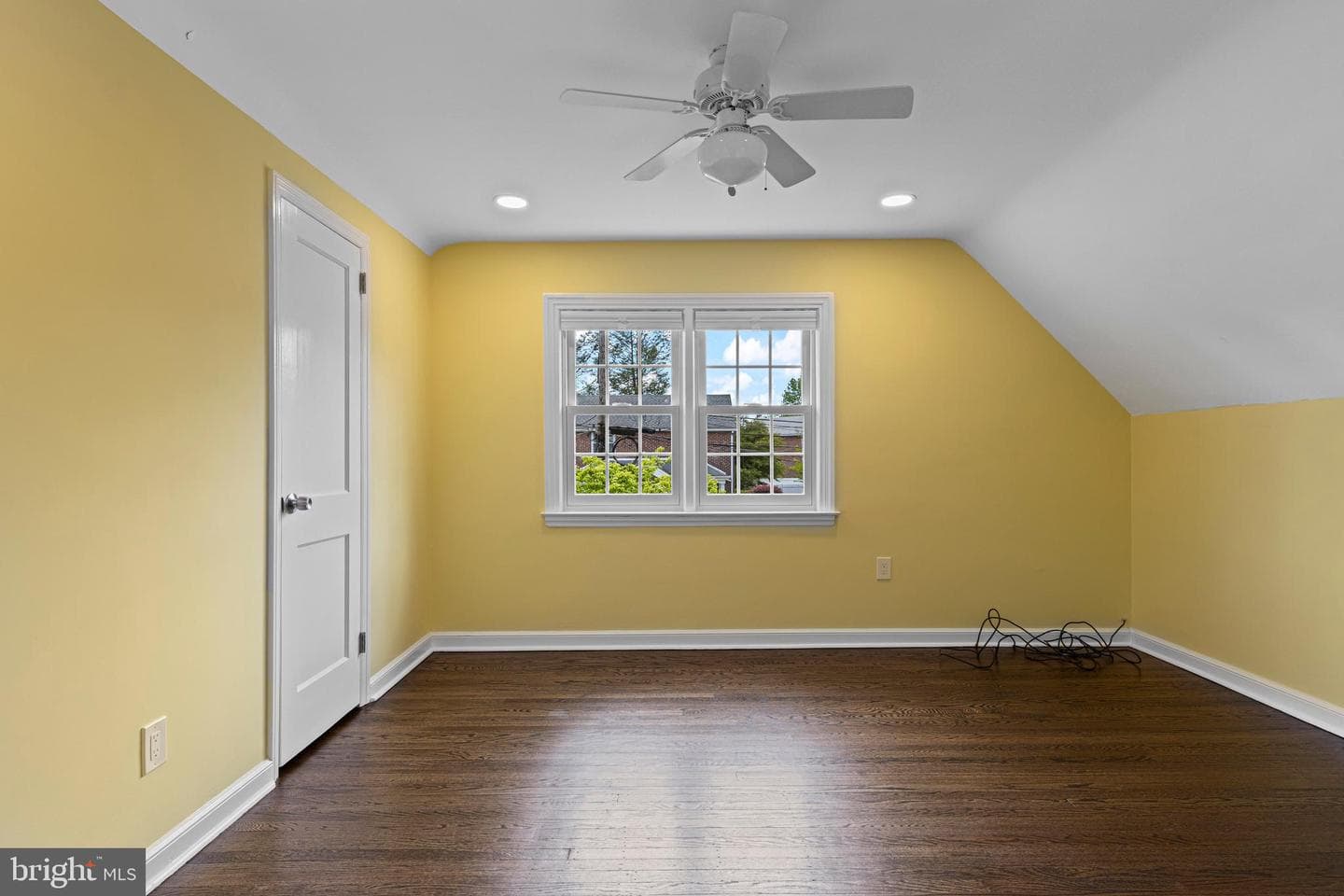 251 School Lane photo 43