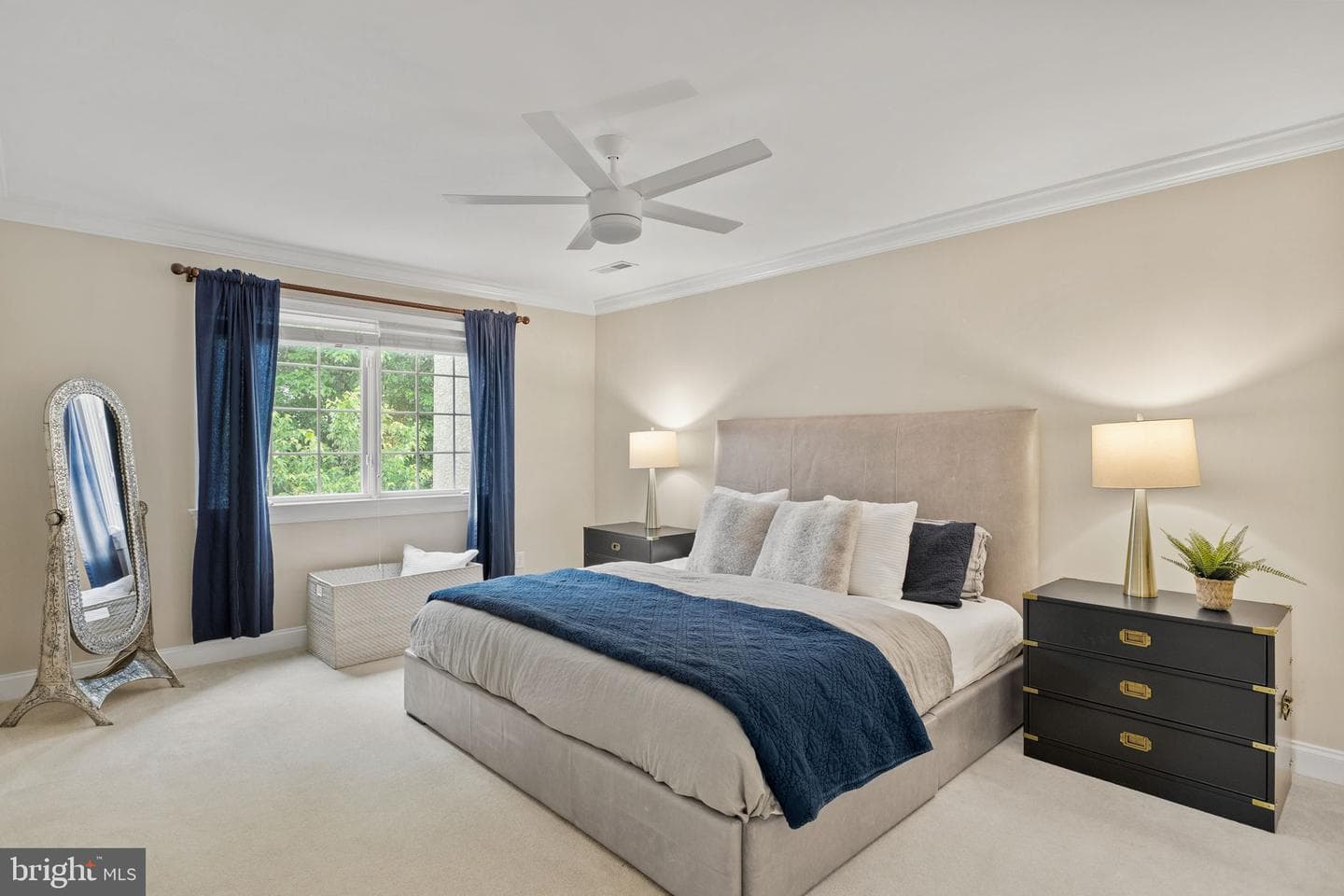 100 Water Mill Lane photo 102