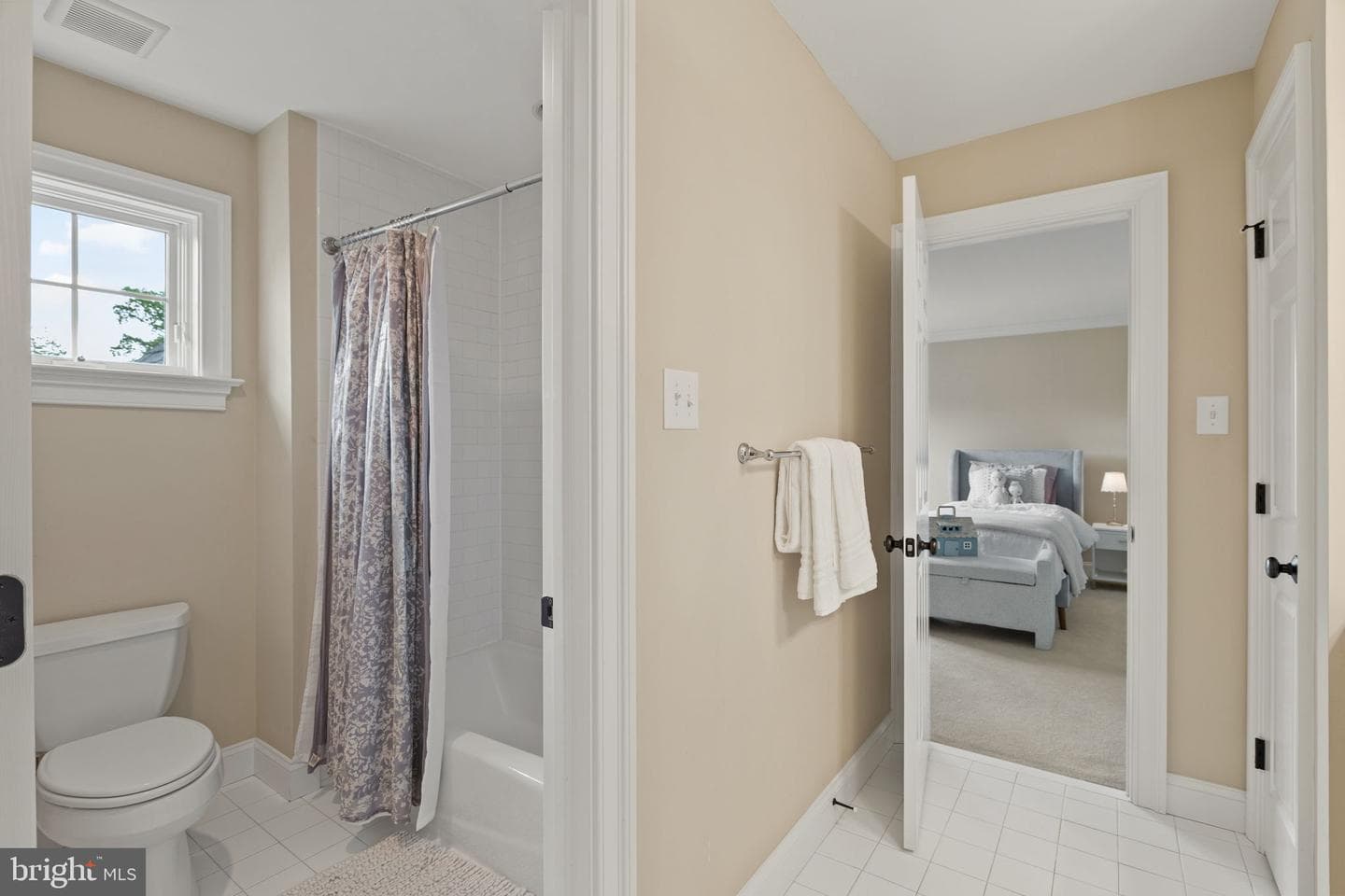 100 Water Mill Lane photo 105