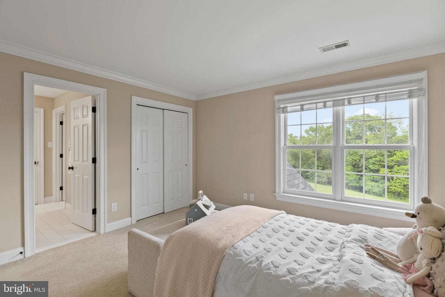 100 Water Mill Lane photo 111