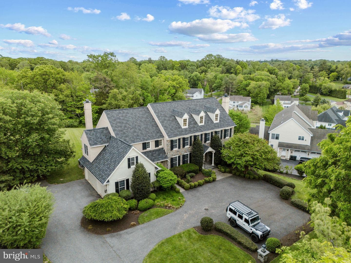 100 Water Mill Lane photo 117