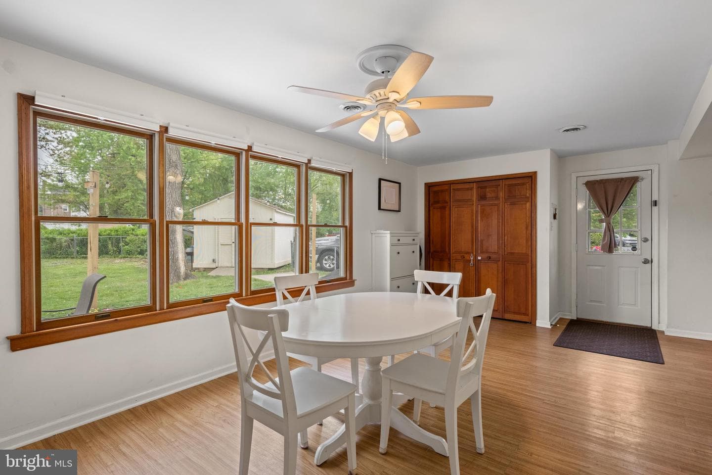 548 Claremont Road photo 14