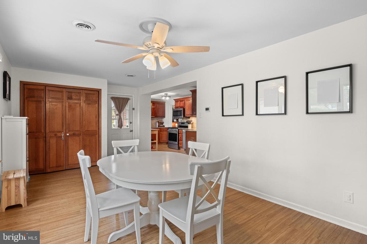 548 Claremont Road photo 15