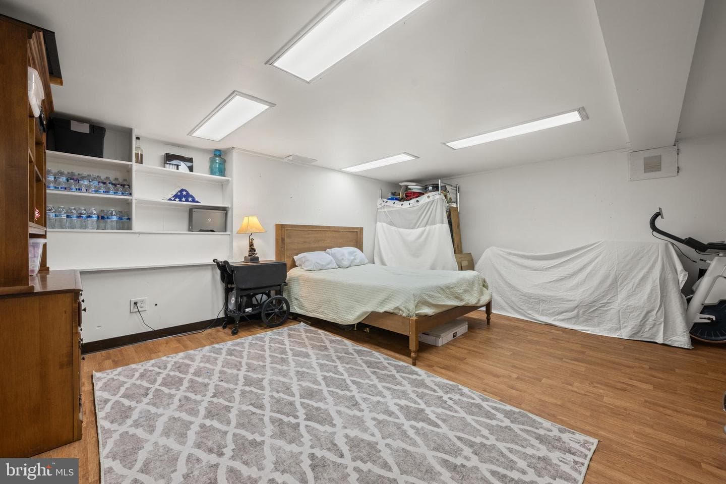 548 Claremont Road photo 31