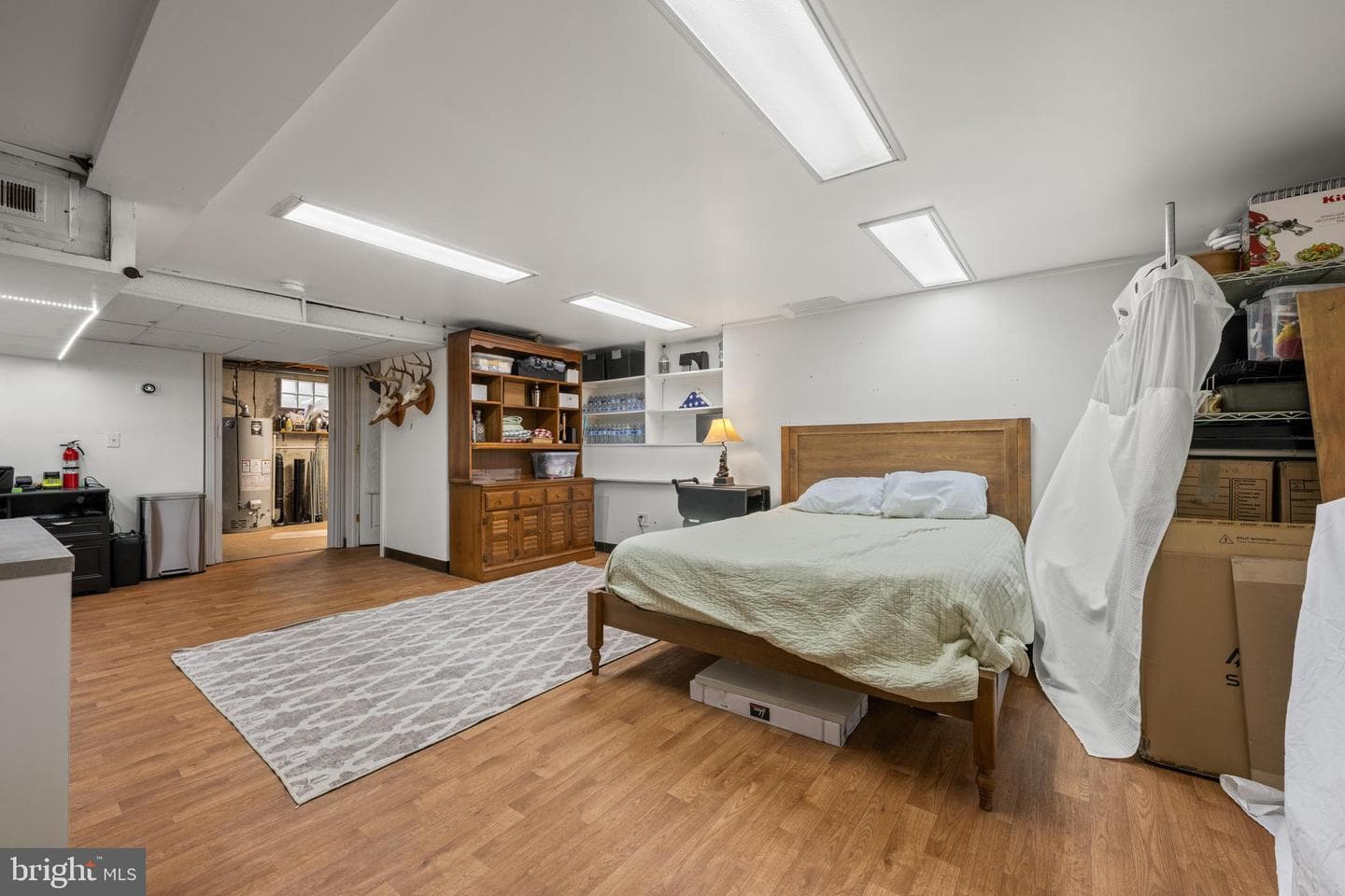 548 Claremont Road photo 33