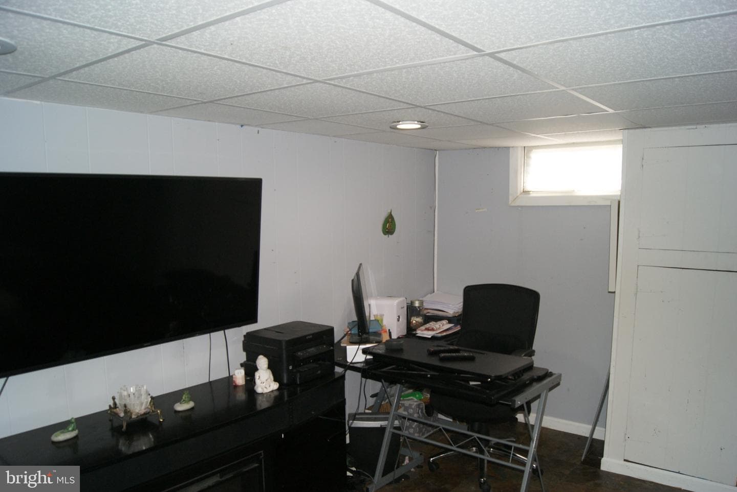 735 Grant Road photo 34