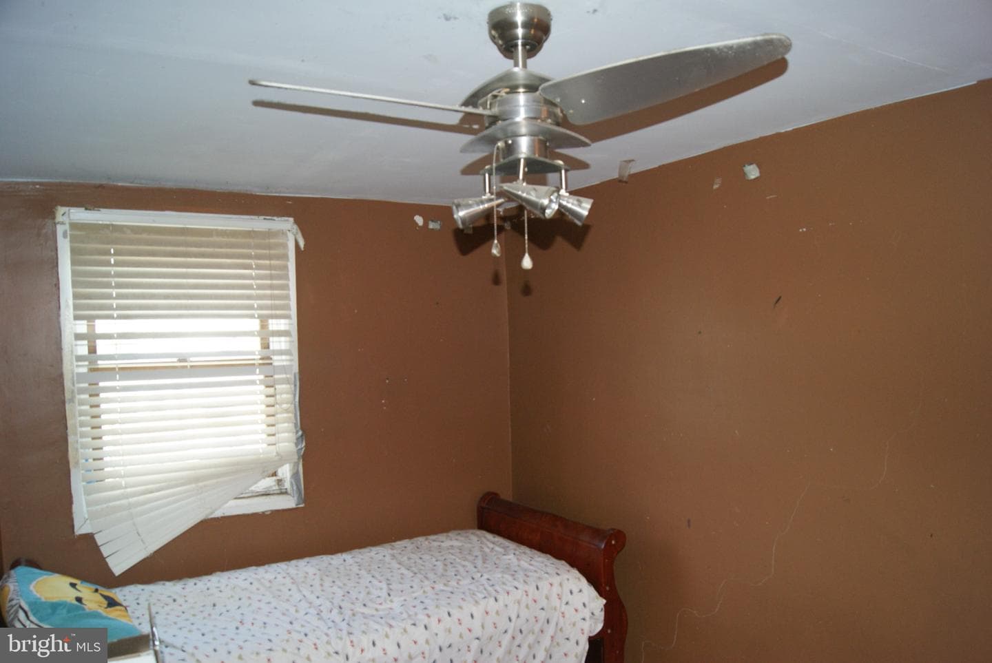 735 Grant Road photo 50