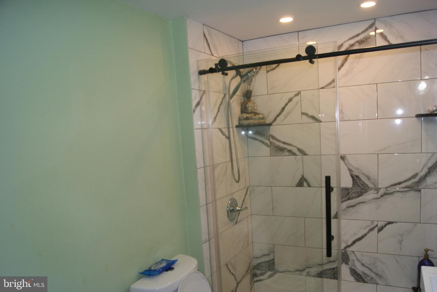 735 Grant Road photo 51