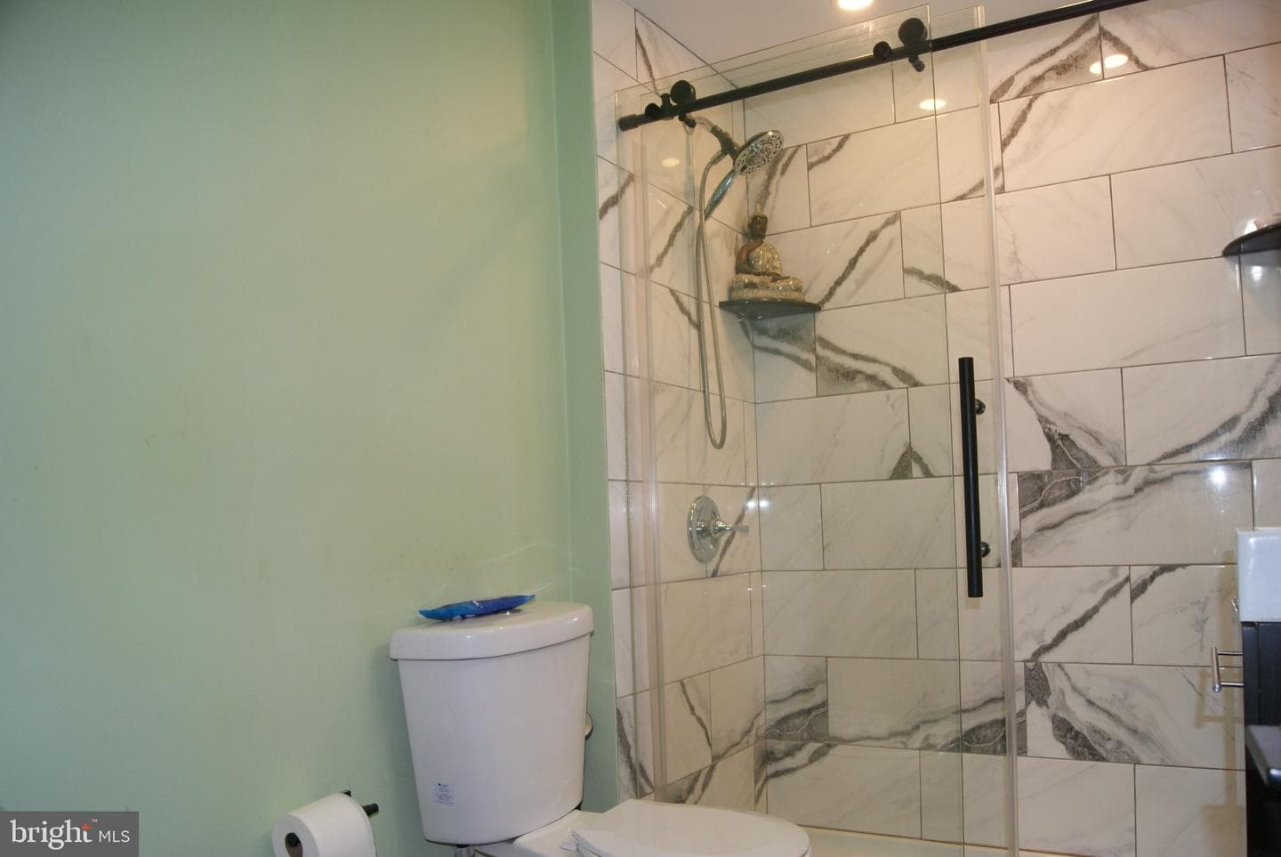 735 Grant Road photo 54