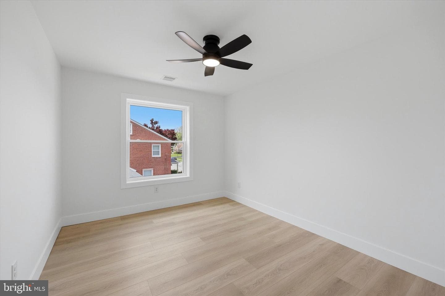 410 Bonsall Road photo 14