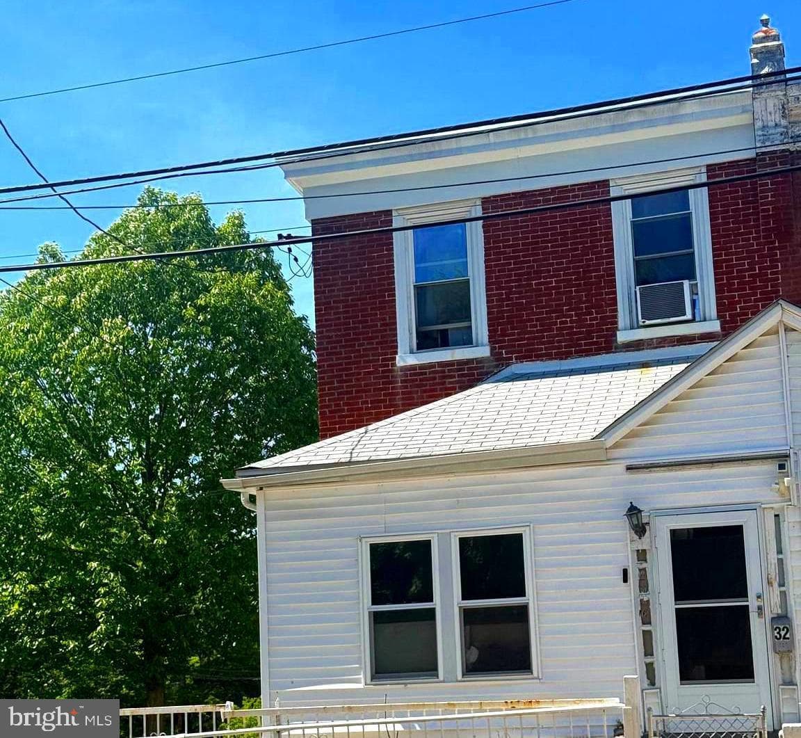 32 S 12th Street, Darby