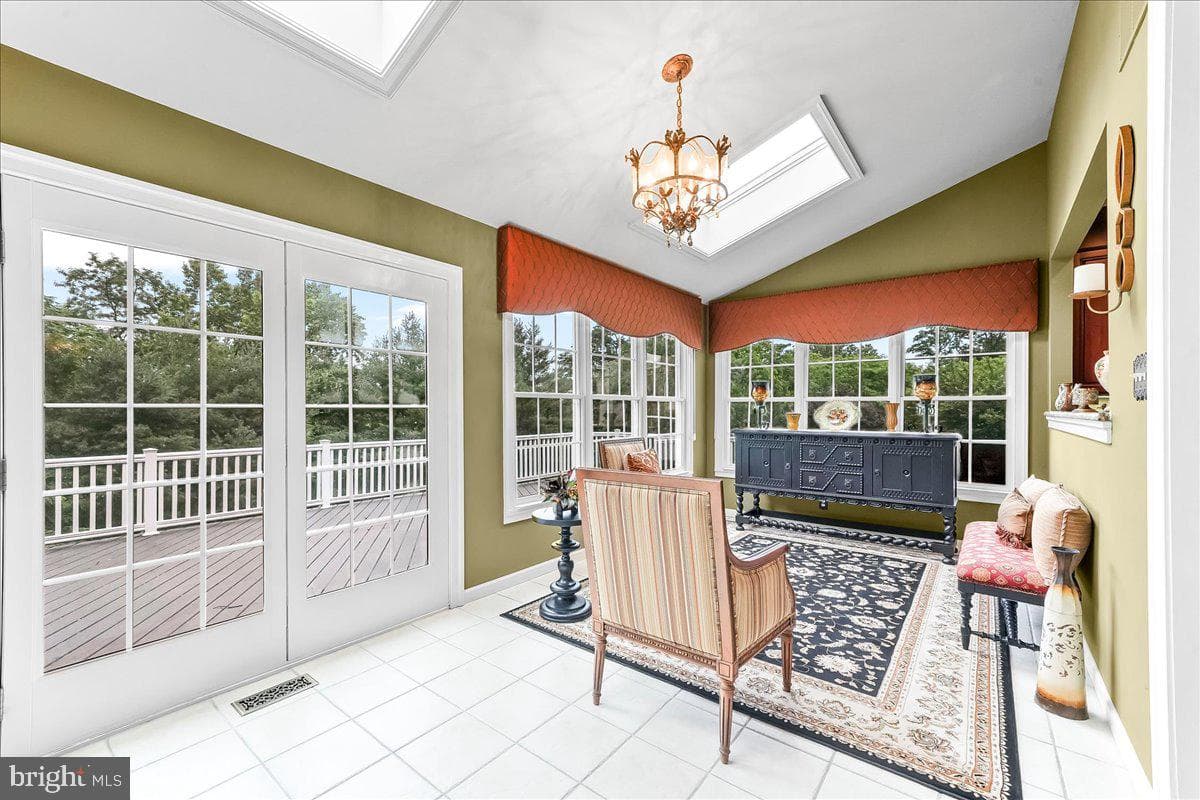 30 William Howard Drive photo 16