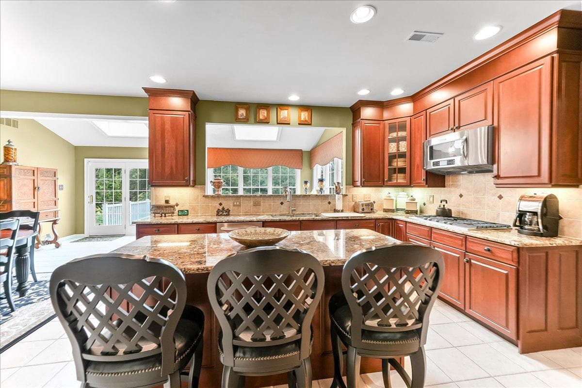 30 William Howard Drive photo 20