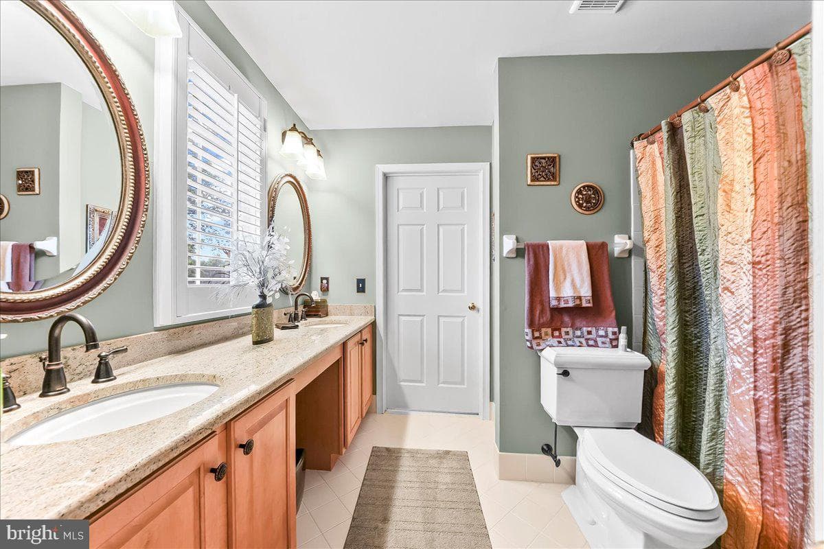30 William Howard Drive photo 49