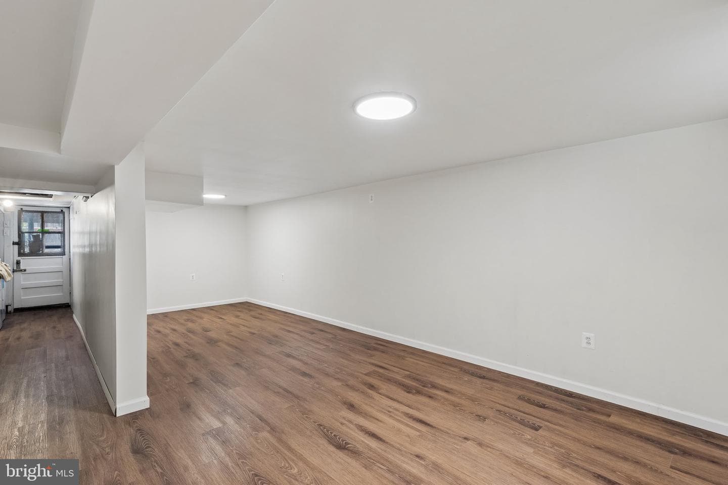 819 Grant Road photo 31