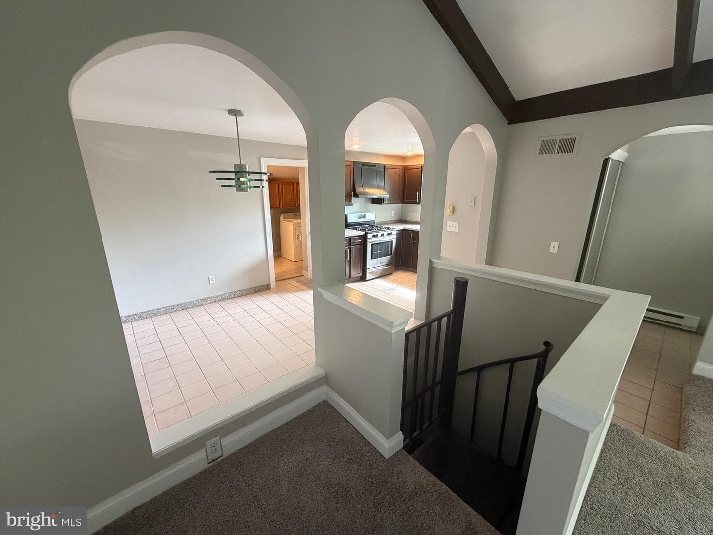 1412 Gibbons Street photo 4