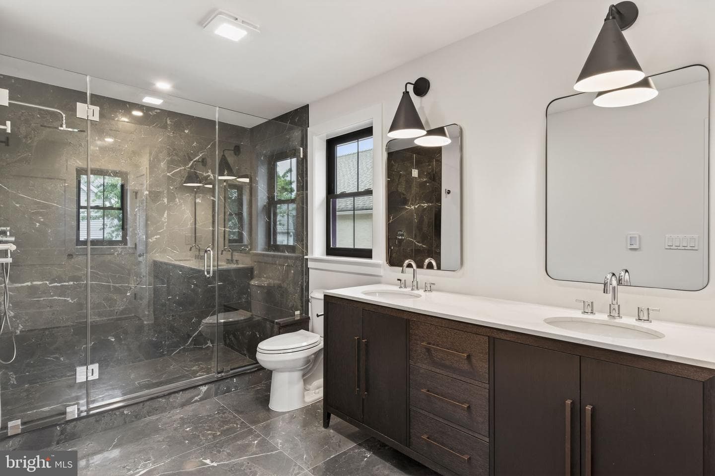 25 Oak Lane photo 15