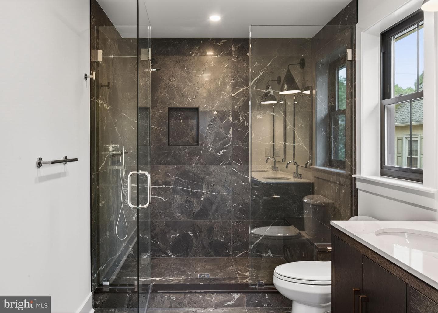 25 Oak Lane photo 16