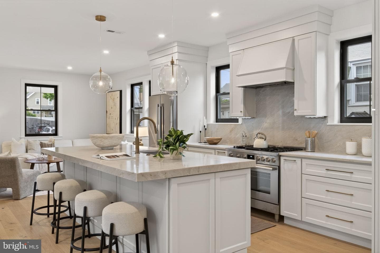 25 Oak Lane photo 3