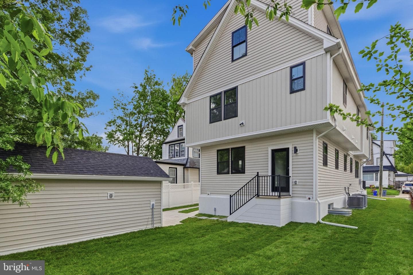 25 Oak Lane photo 31