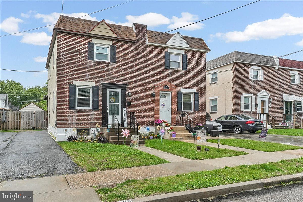 408 Carlisle Avenue photo 2