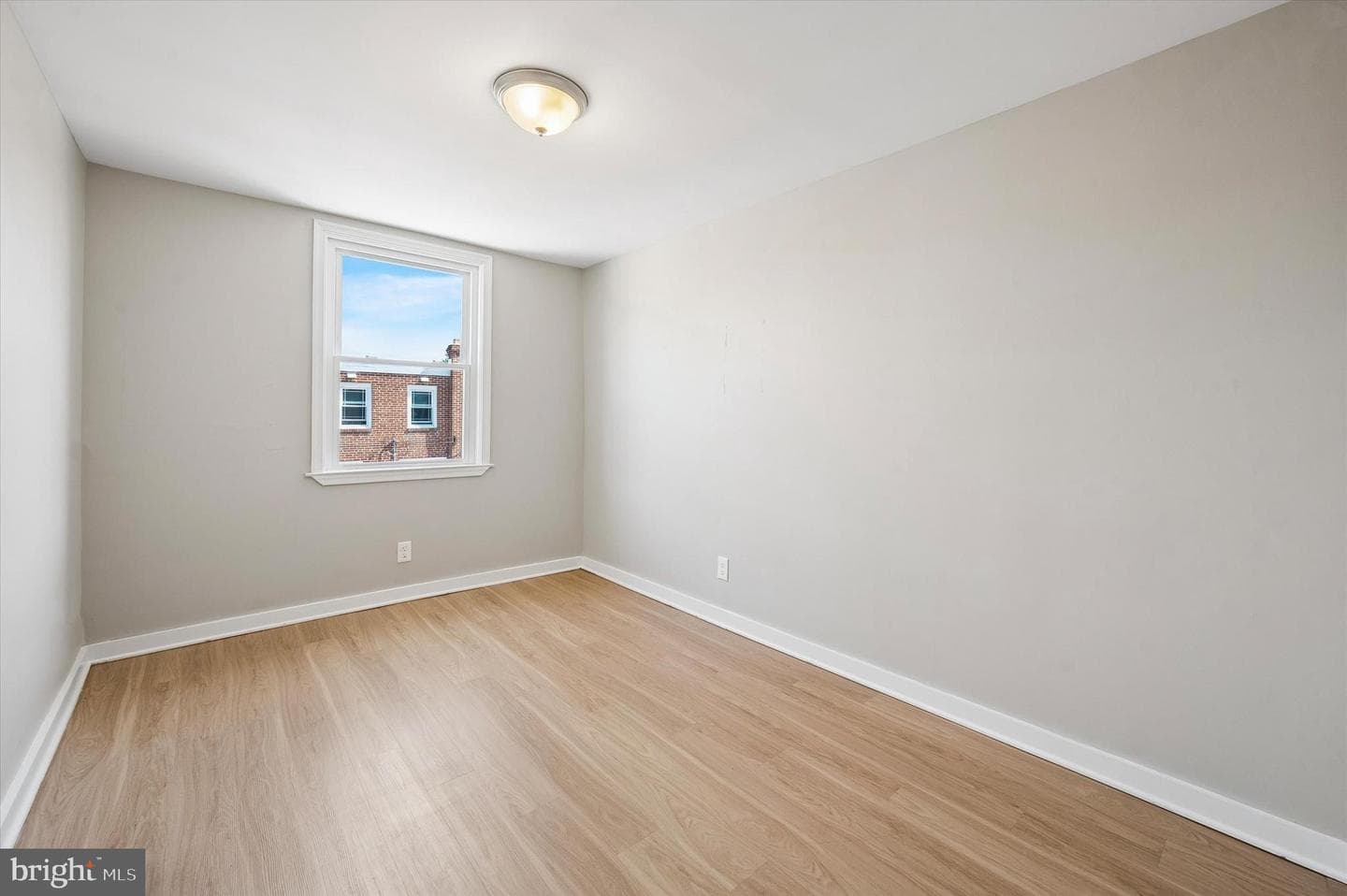 306 Pine Street photo 18
