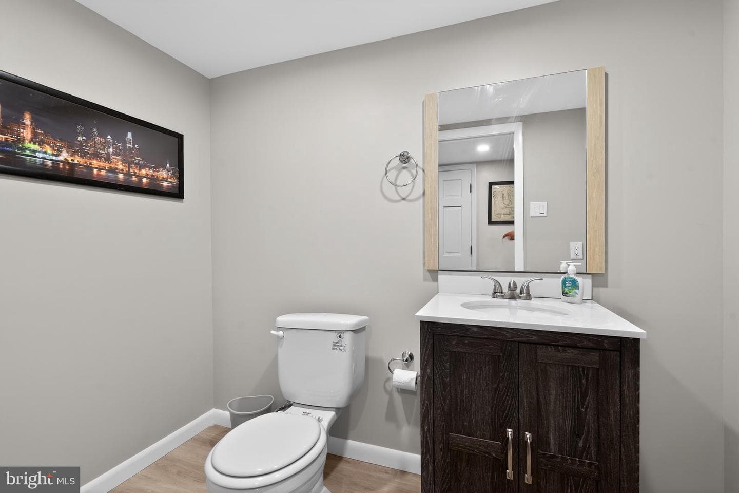 519 Seven Oaks Drive photo 31