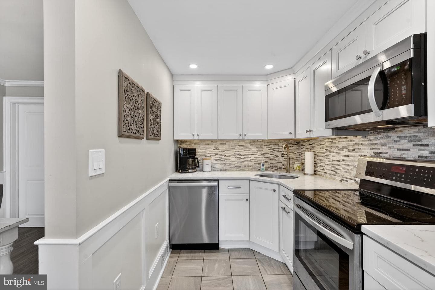 519 Seven Oaks Drive photo 8