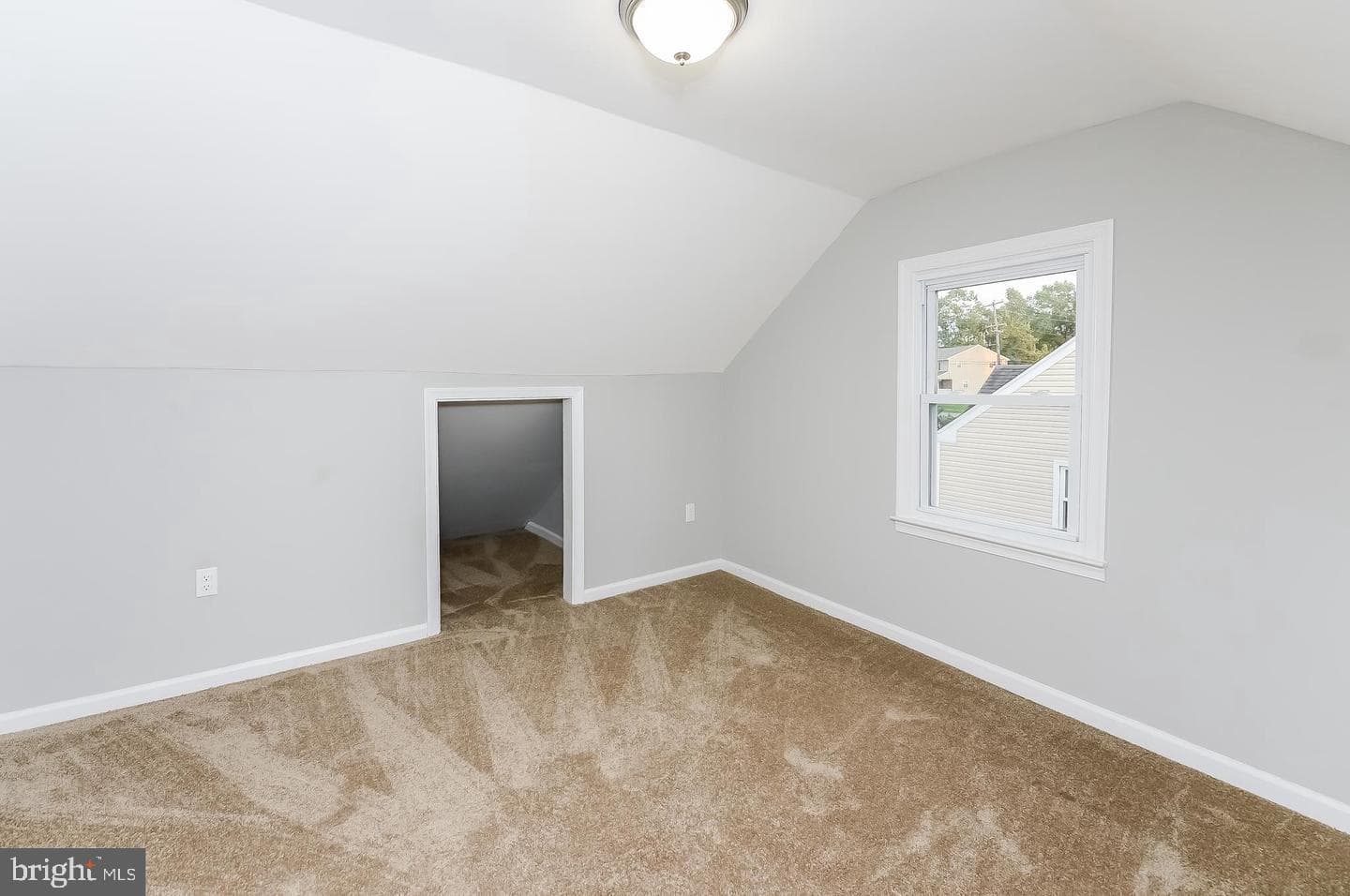 112 Upland Road photo 17