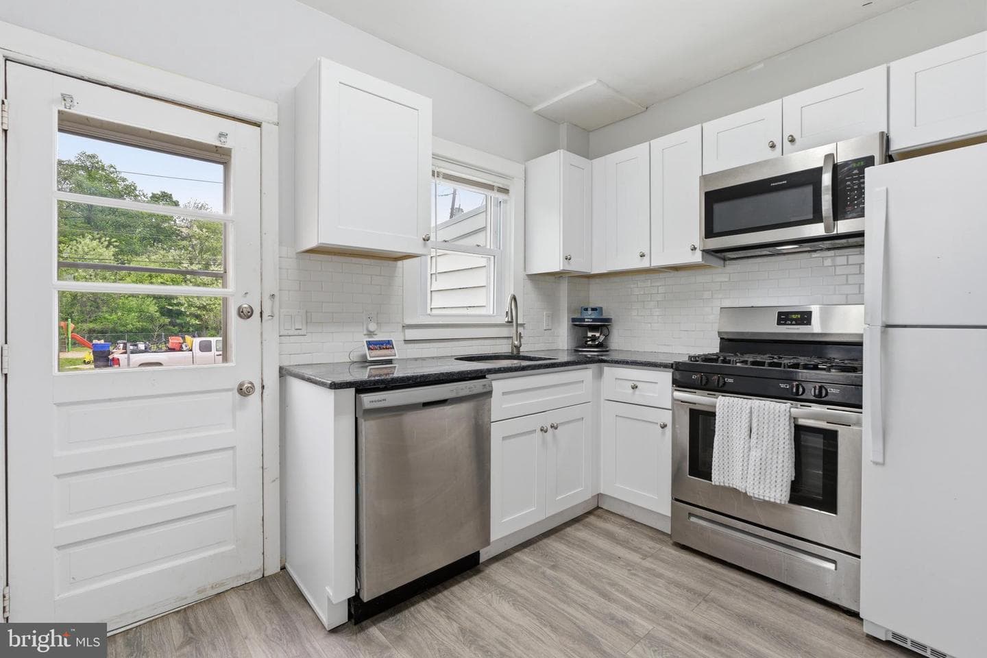 1423 Lawrence Road photo 14