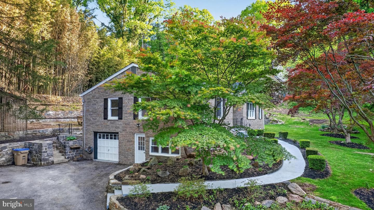 135 Bryn Mawr Avenue photo 46