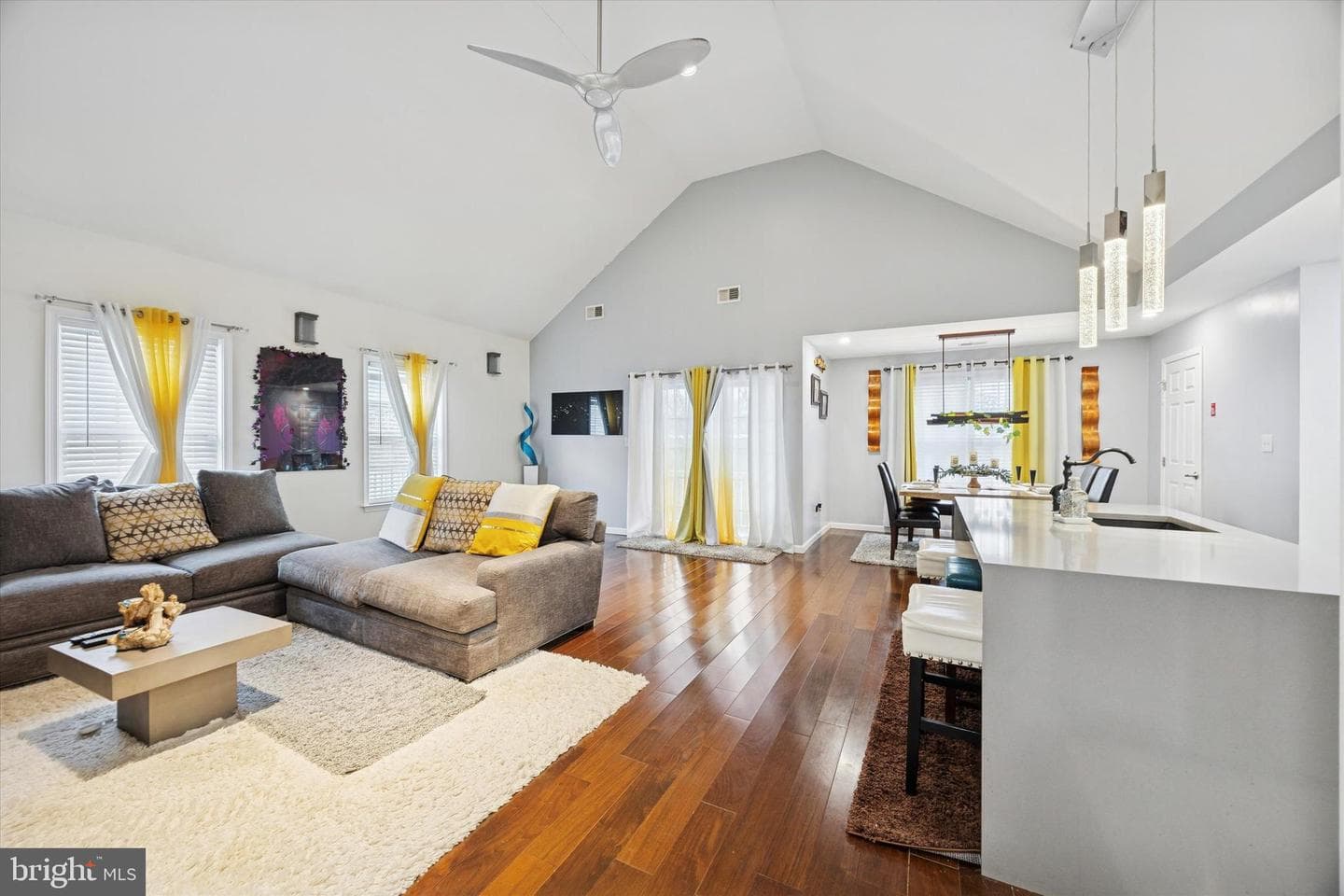 5 Hillview Circle, Lansdowne